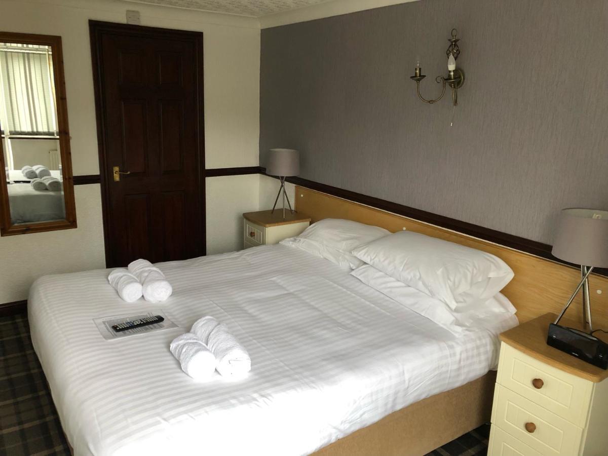 Boathouse Hotel Holyhead Eksteriør bilde